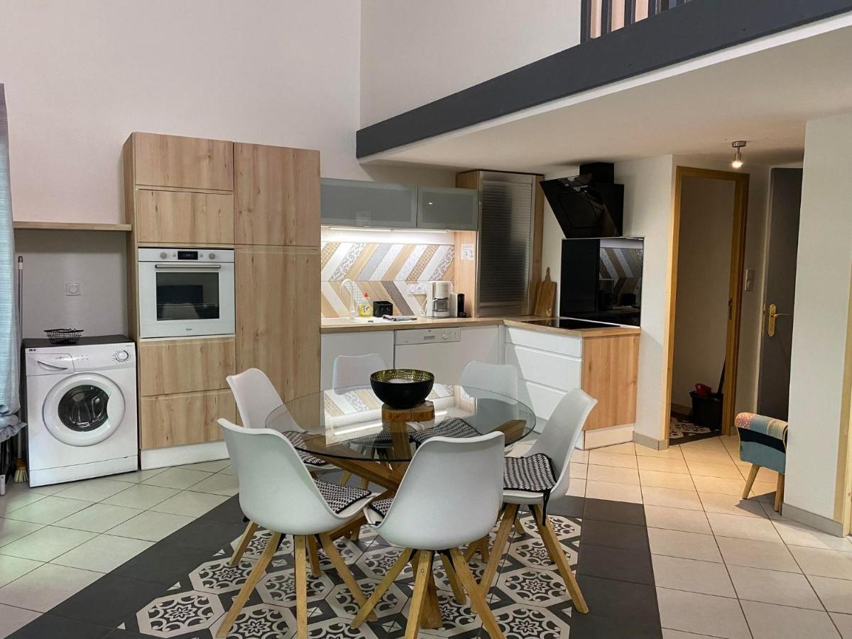 Appartement Cosy - Les Ecureuils Ares Bagian luar foto